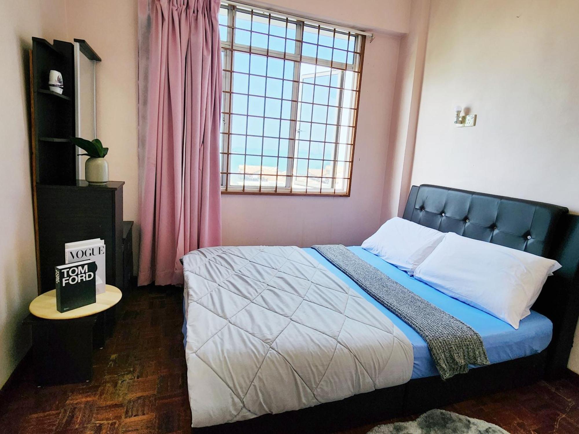Apartment Glory , Fully Aircon Suite, Jalan Seremban Pd *